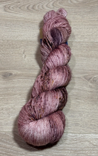 Load image into Gallery viewer, 4Ply AU Merino Single Ply 370m/100g