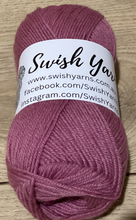 Load image into Gallery viewer, 4Ply/Fingering 75% Merino Wool 15% Cashmere 10% Nylon 50g 210m