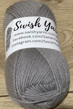 Load image into Gallery viewer, 4Ply/Fingering 75% Merino Wool 15% Cashmere 10% Nylon 50g 210m
