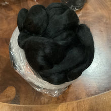 Load image into Gallery viewer, Alpaca Tops Natural Colors (combed sliver)