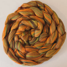 Load image into Gallery viewer, Australian Merino Roving 19 mic 100g Hand Dyed
