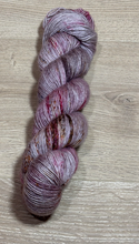 Load image into Gallery viewer, 4Ply AU Merino Single Ply 370m/100g
