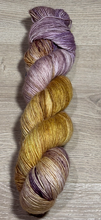 Load image into Gallery viewer, 4Ply AU Merino Single Ply 370m/100g
