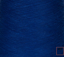 Load image into Gallery viewer, 1Ply Linen 1800m / 100g
