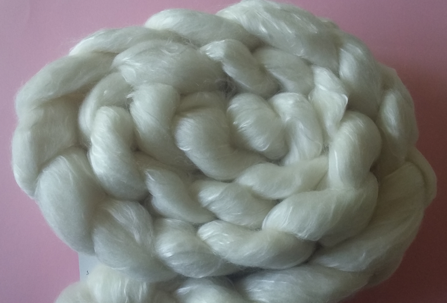 80% Australian Merino 20% Silk Undyed Combed Top